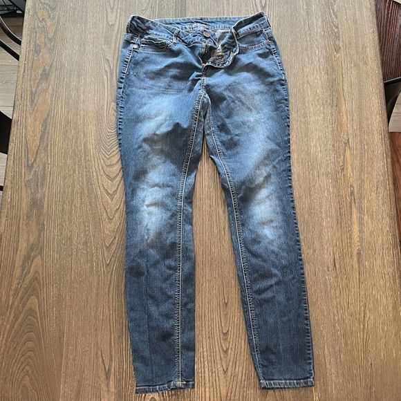 Maurices Denim - Maurices Medium Wash Skinny Leg Denim Jeans Size L